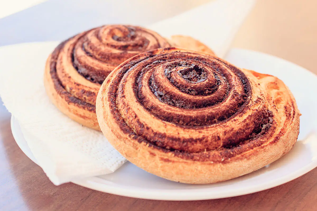 Cinnamon roll